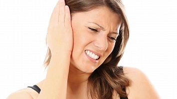Слух можно восстановить или значительно улучшить при нейросенсорной тугоухости 3 степени.
